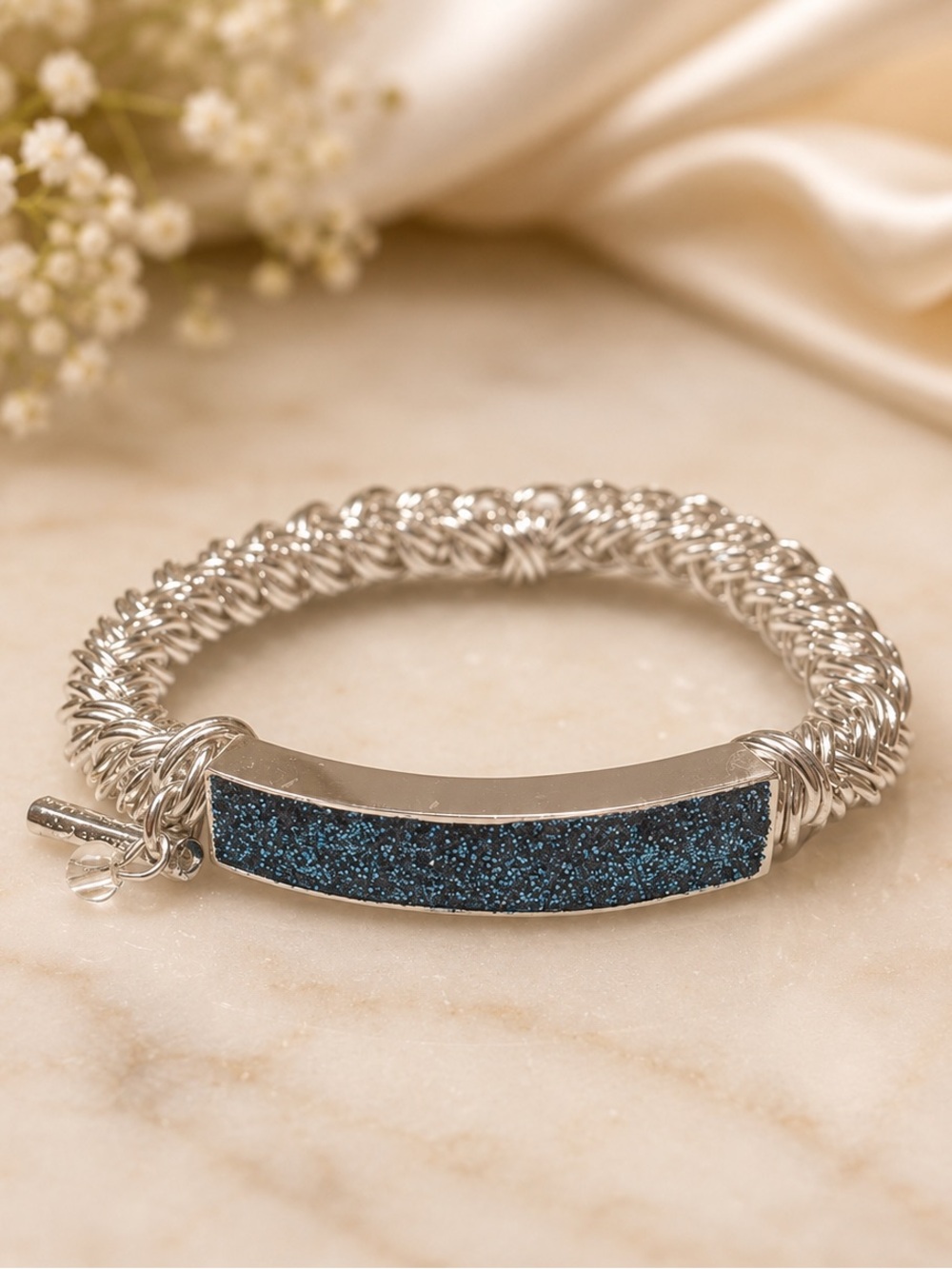 Kenneth Cole Silver Tone Blue Druzy Stretch Bracelet Signed